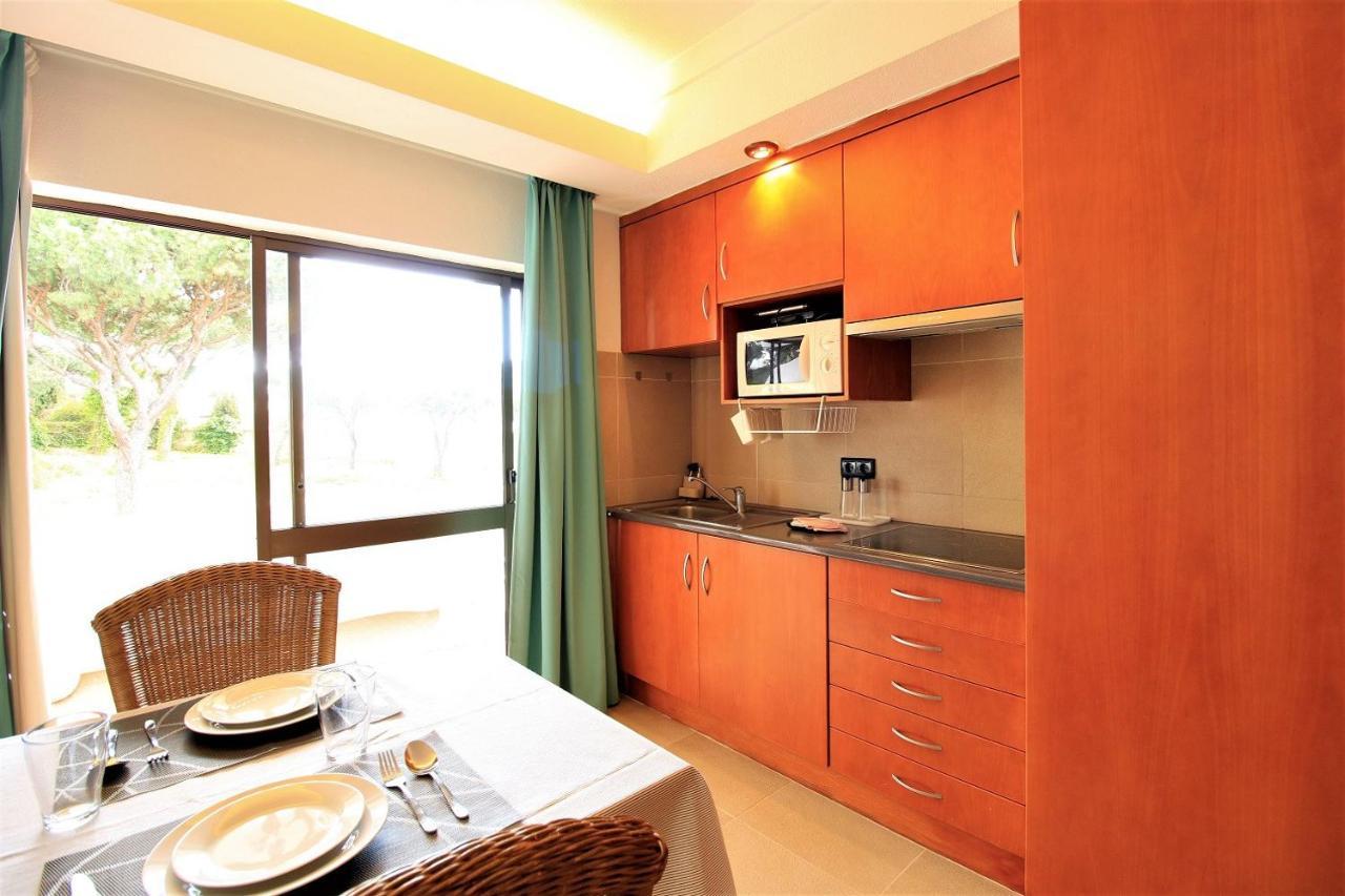 Vilamoura Cosy 3 With Pool By Homing Apartment Exterior photo